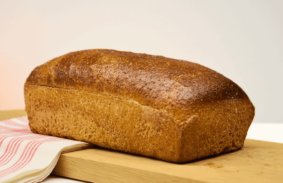 Pain intégral au levain naturel, riche en fibres et saveur authentique, pain 100% maison Carrément Bon à Namur