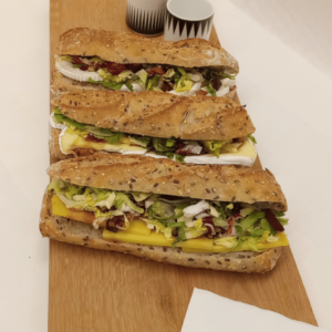 BAGUETTE GARNIE COMTÉ