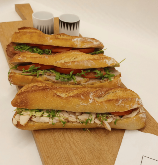 BAGUETTE GARNIE FILET DE POULET