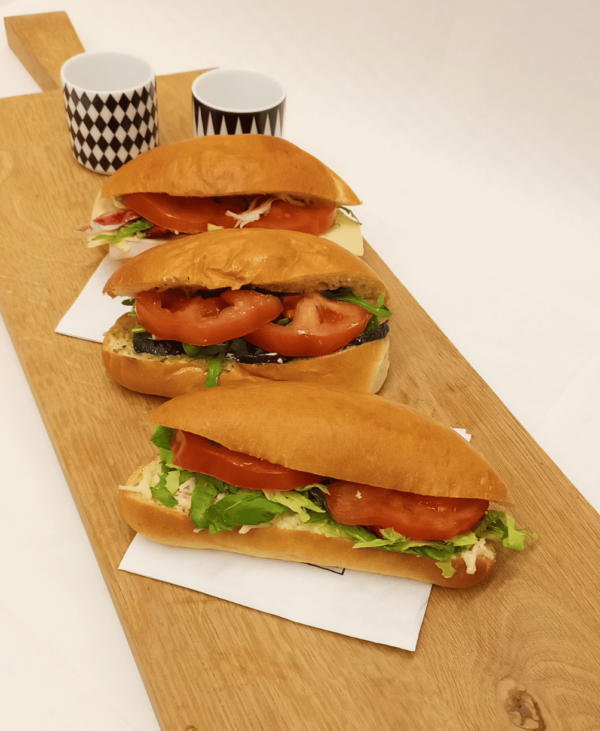 SANDWICH GARNI CRABE
