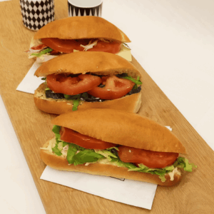 SANDWICH GARNI CRABE